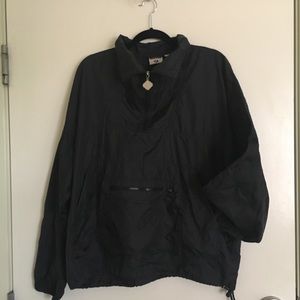 Lightweight 90s windbreaker